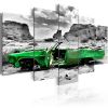 Tableau Vintage Voiture verte rétro dans le désert du Colorado