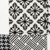 Coussin patchwork blanc noir déhoussable 40x40 cm